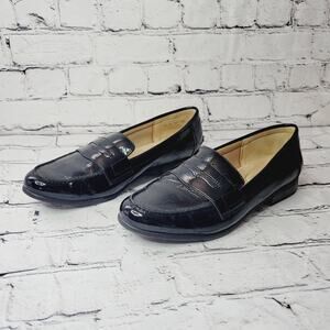 LifeStride- Women's black Loafers in size 8